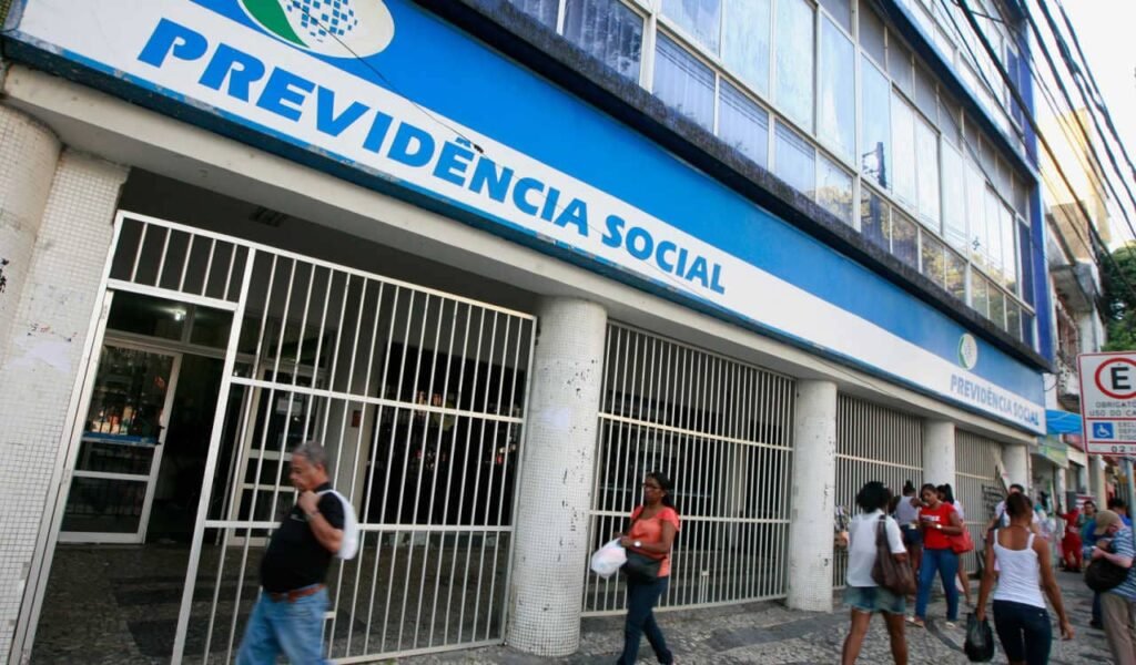 veja como pedir resittuição do INSS